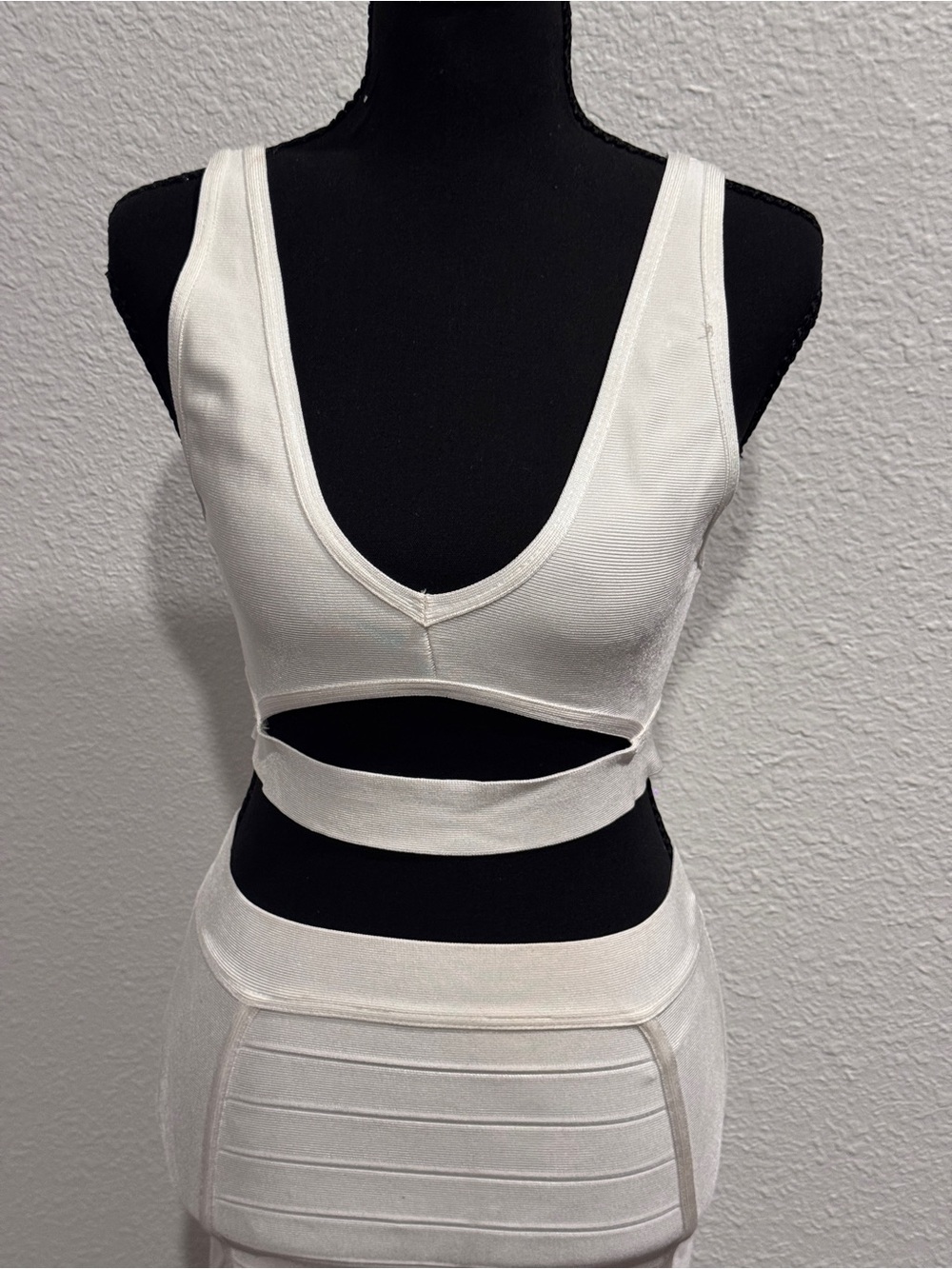 House of CB MEDIUM White Bandage Skirt and Top Set- Women's Stretch Midi Skirt - Picture 4 of 11